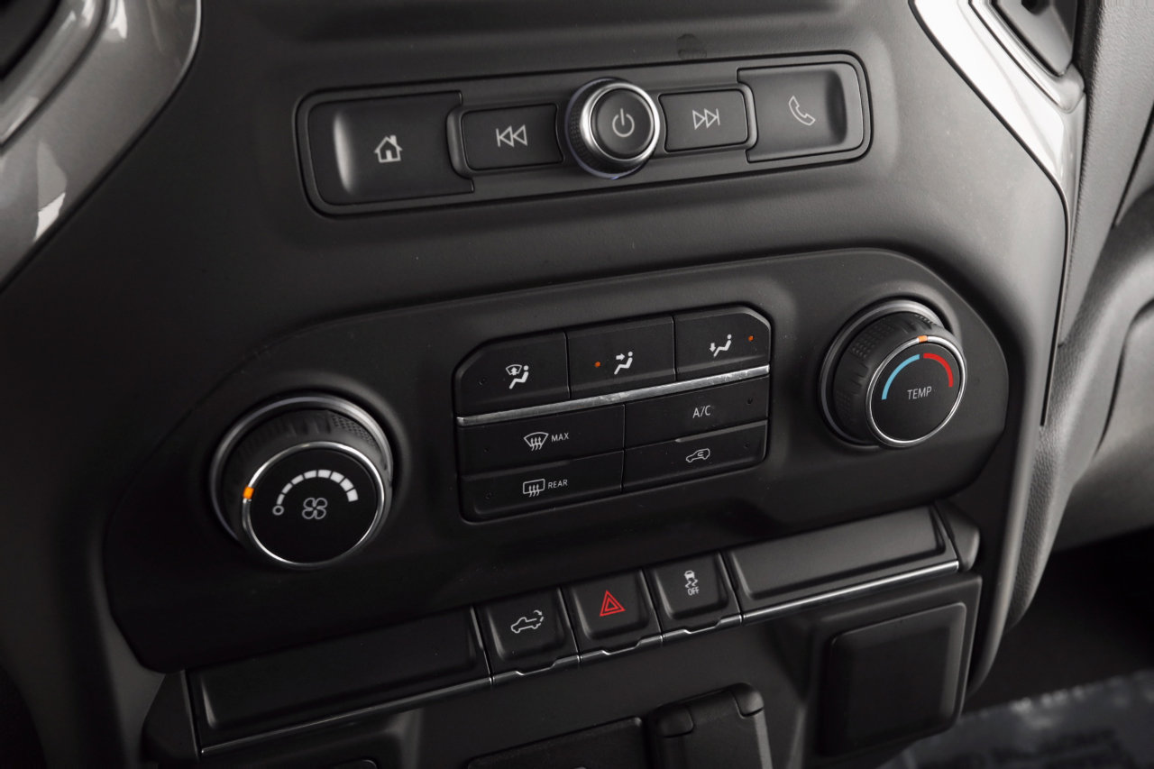 Used 2019 Chevrolet Silverado 1500 Custom image 19