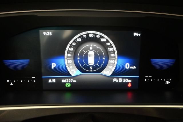 Used 2022 Volkswagen Tiguan SE FWD image 12