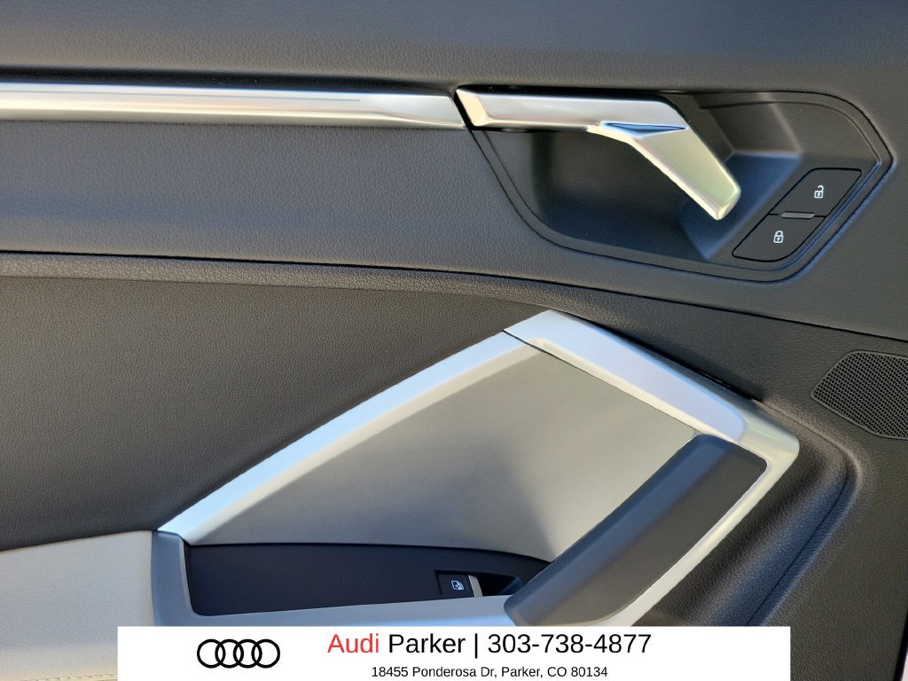 Used 2025 Audi Q3 2.0T Premium Plus w/ Premium Plus Package AWD/4WD image 10