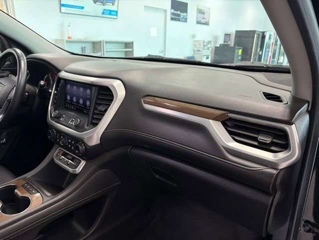 Used 2020 GMC Acadia SLE w/ Driver Convenience Package AWD/4WD image 24