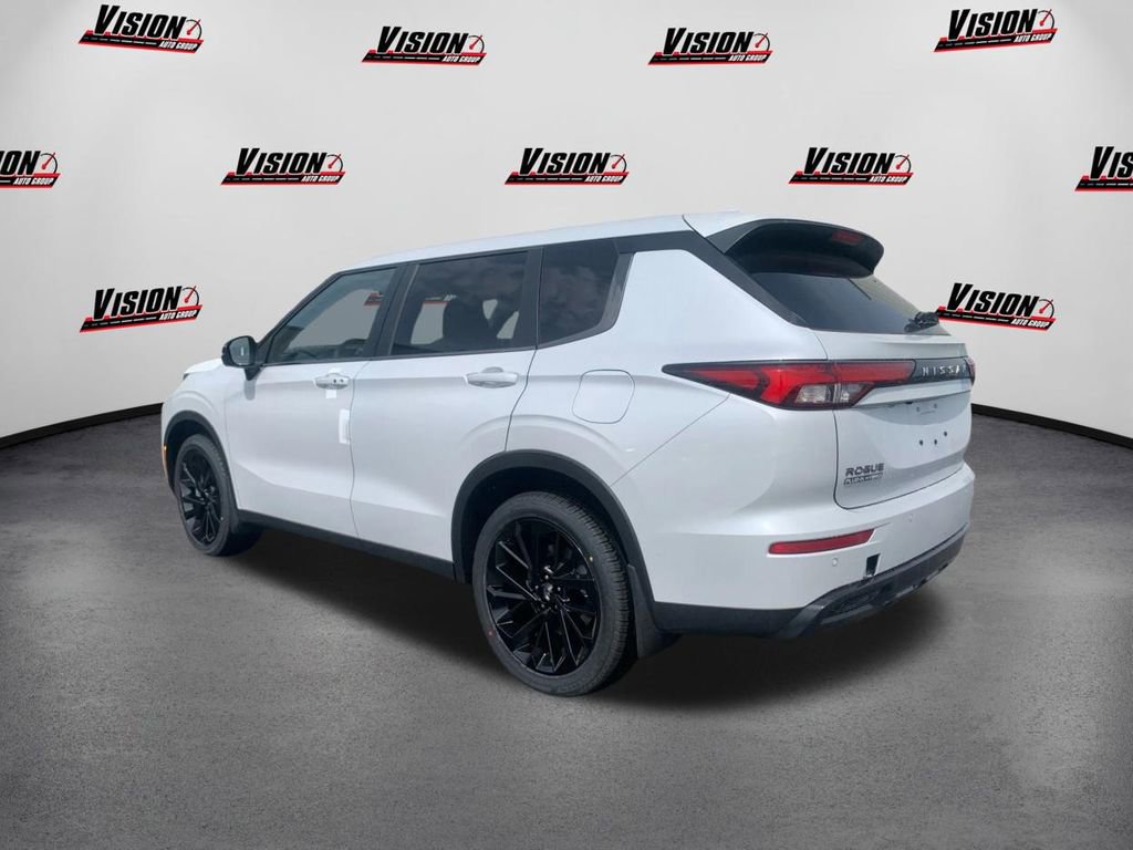 New 2026 Nissan Rogue SL image 7