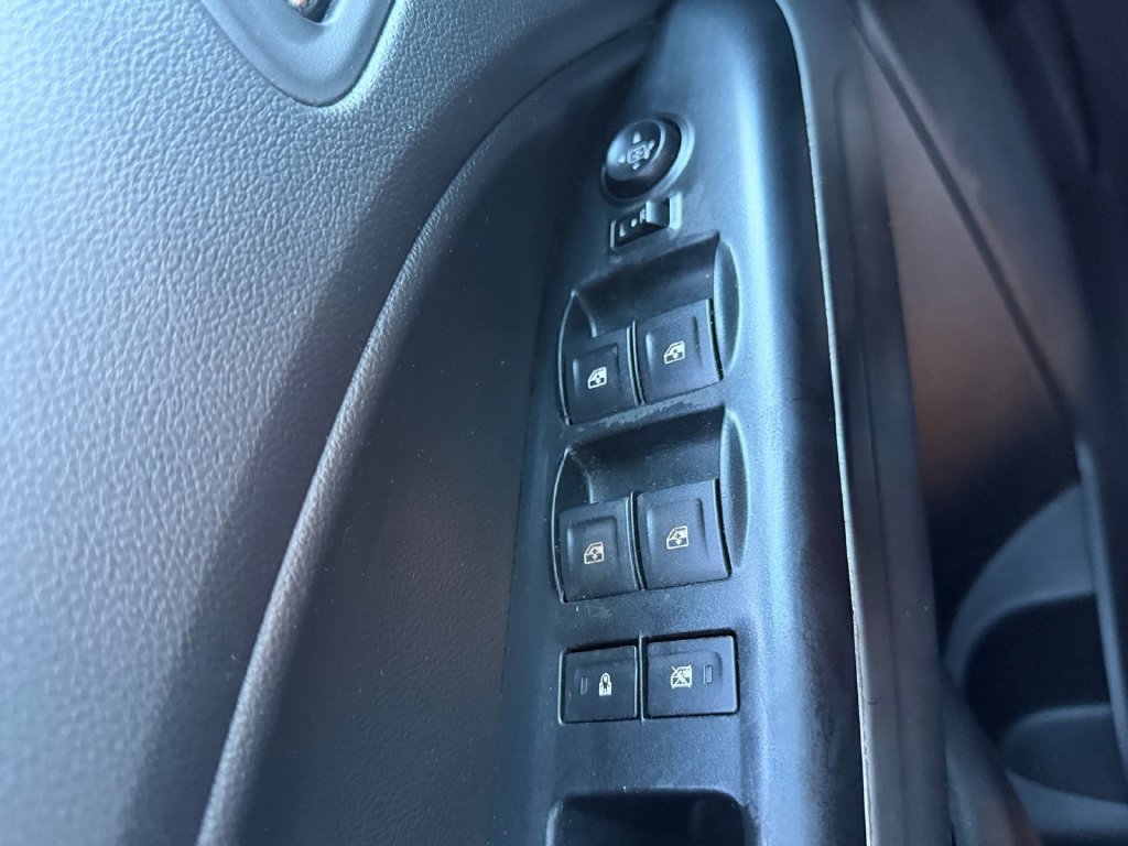 Used 2018 Chevrolet Colorado LT w/ LT Convenience Package RWD image 33