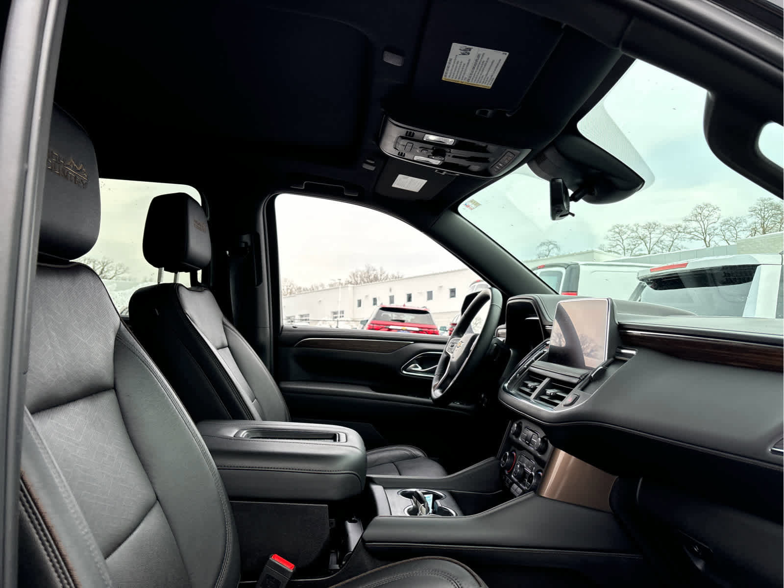 Certified 2023 Chevrolet Suburban High Country image 28