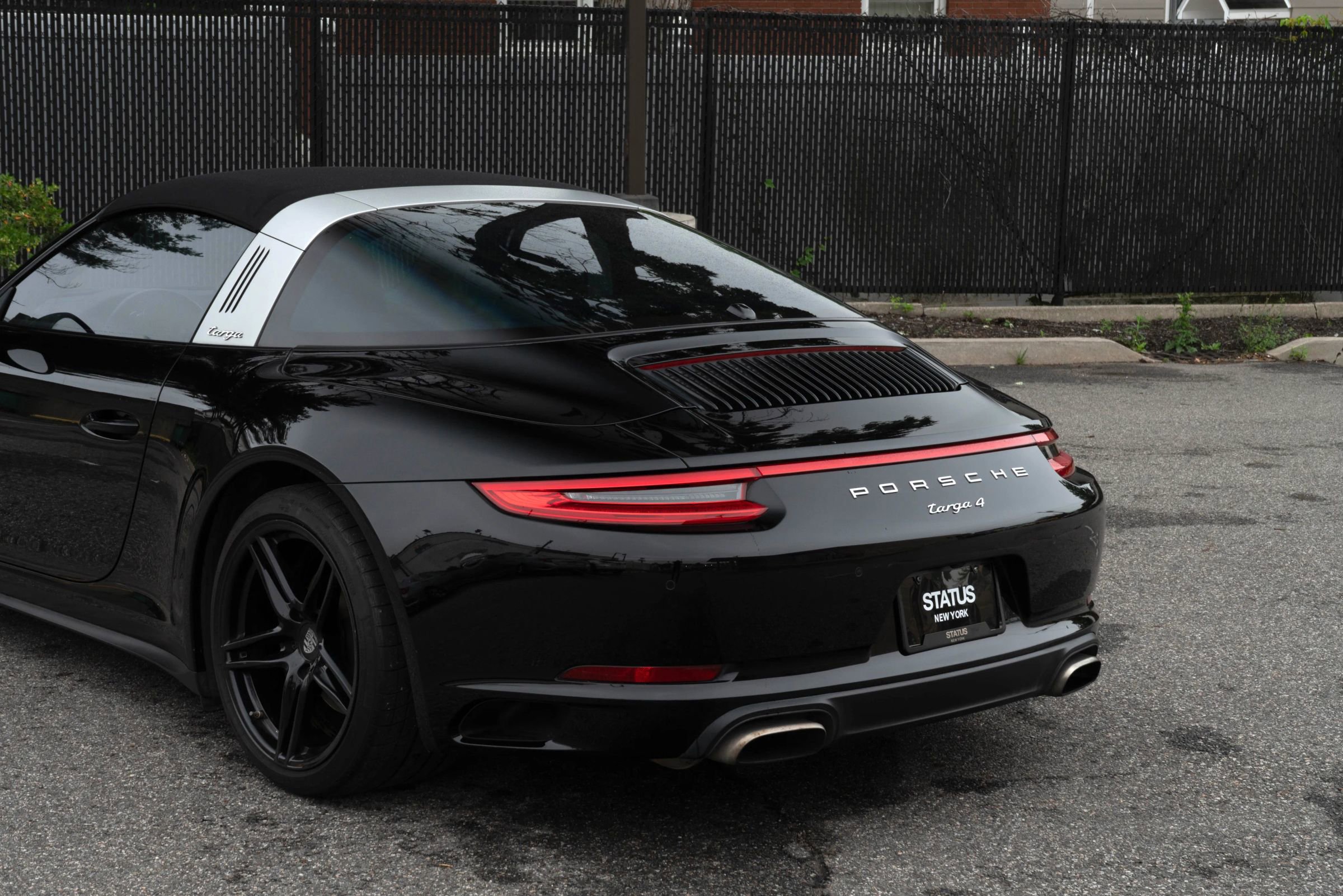 Used 2018 Porsche 911 Targa 4 image 37