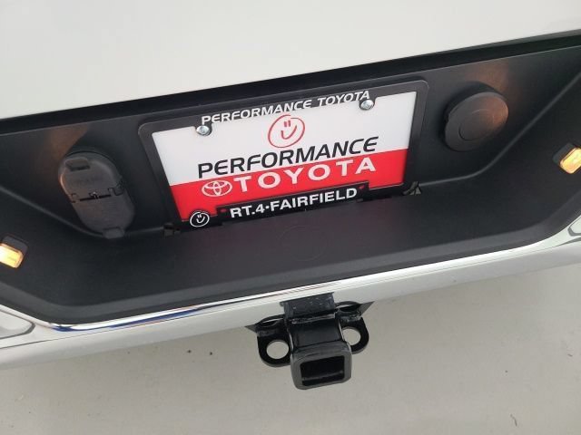 Used 2019 GMC Sierra 1500 SLE w/ SLE Value Package AWD/4WD image 37