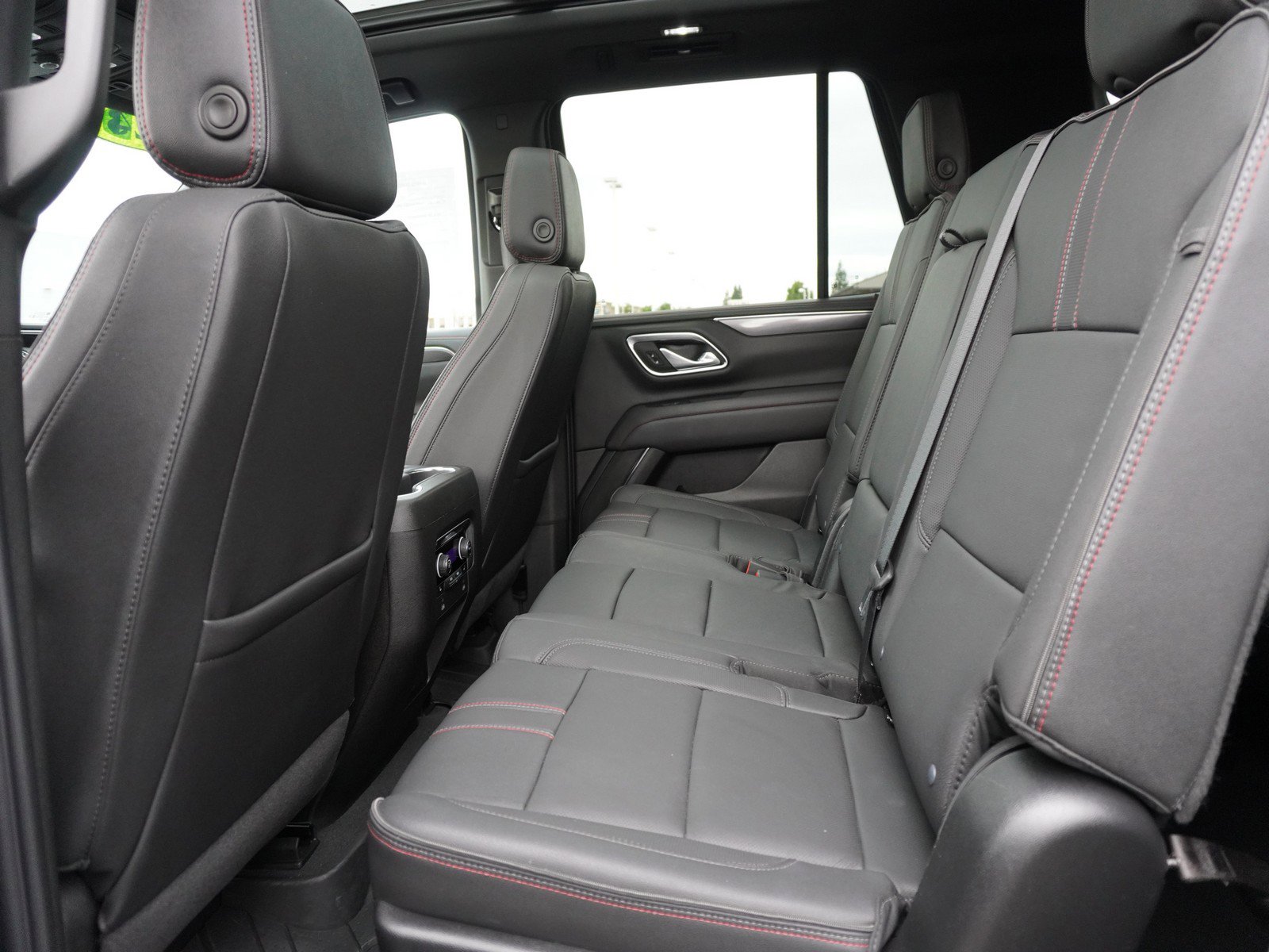 Used 2023 Chevrolet Tahoe RST w/ Sport Performance Package image 16