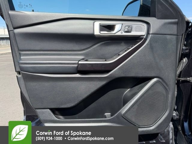 Used 2020 Ford Explorer Limited w/ Class III Trailer Tow Package AWD/4WD image 22