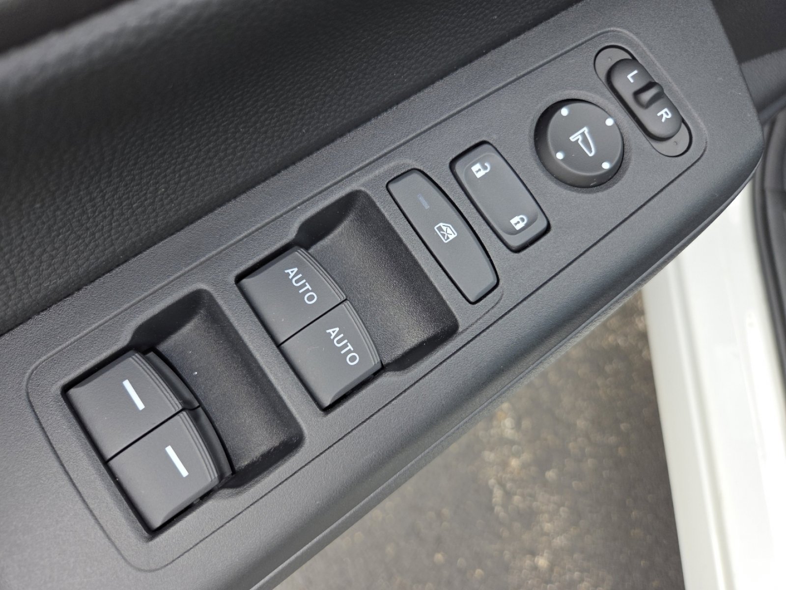 Certified 2024 Honda CR-V Sport image 30
