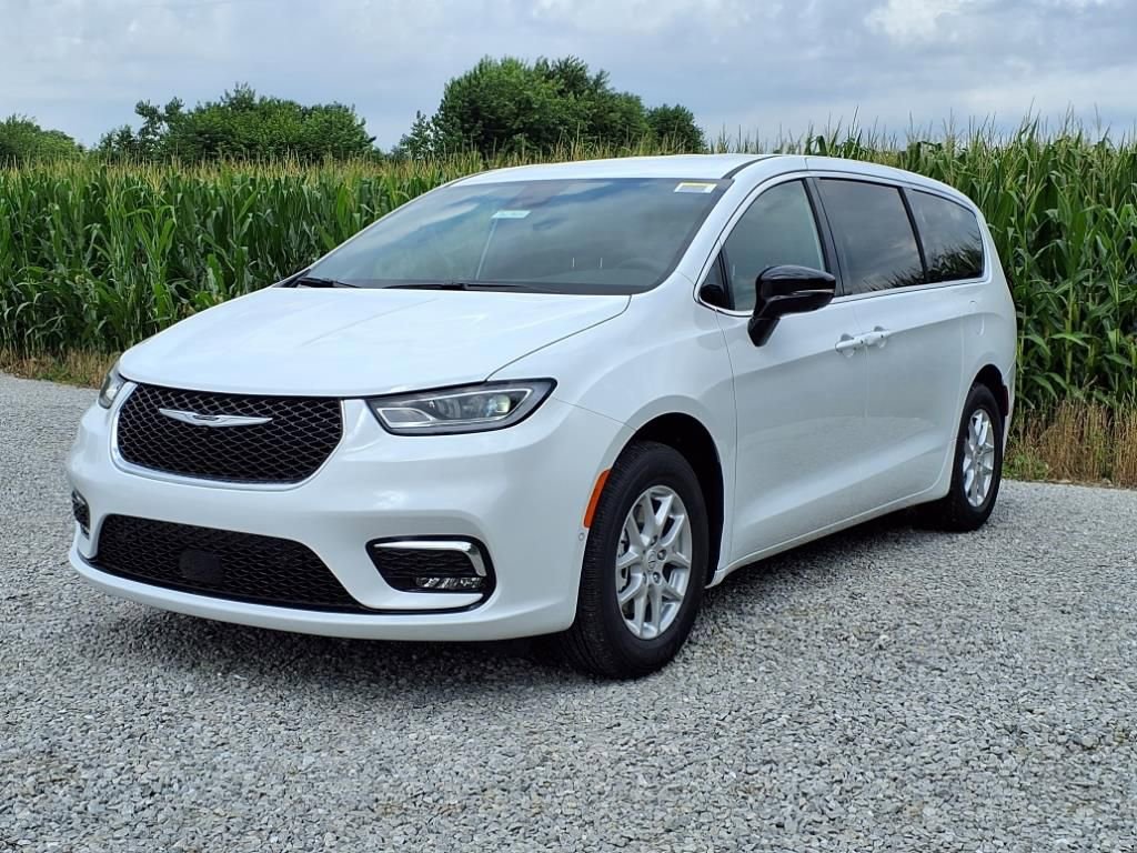 New 2025 Chrysler Pacifica Select image 27