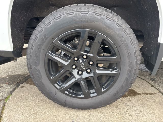New 2025 Chevrolet Silverado 1500 Custom w/ Turbomax Blackout Package AWD/4WD image 14