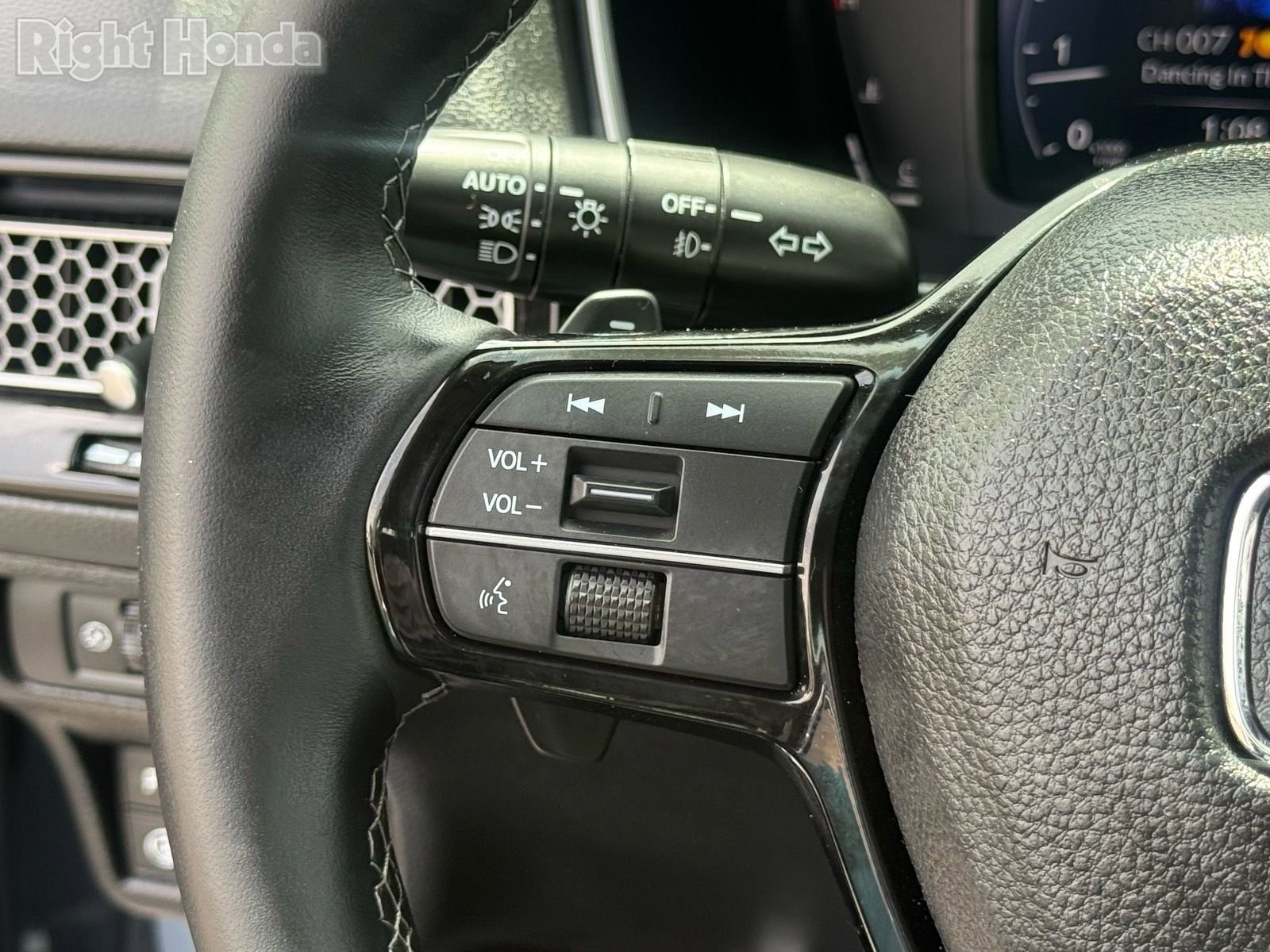 Certified 2024 Honda Civic Touring image 18