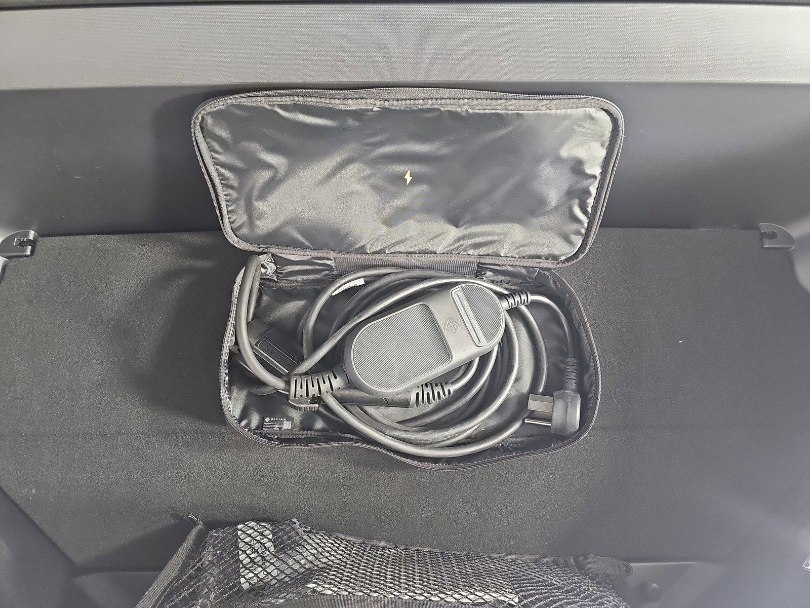 Used 2024 Rivian R1S Adventure AWD/4WD image 14