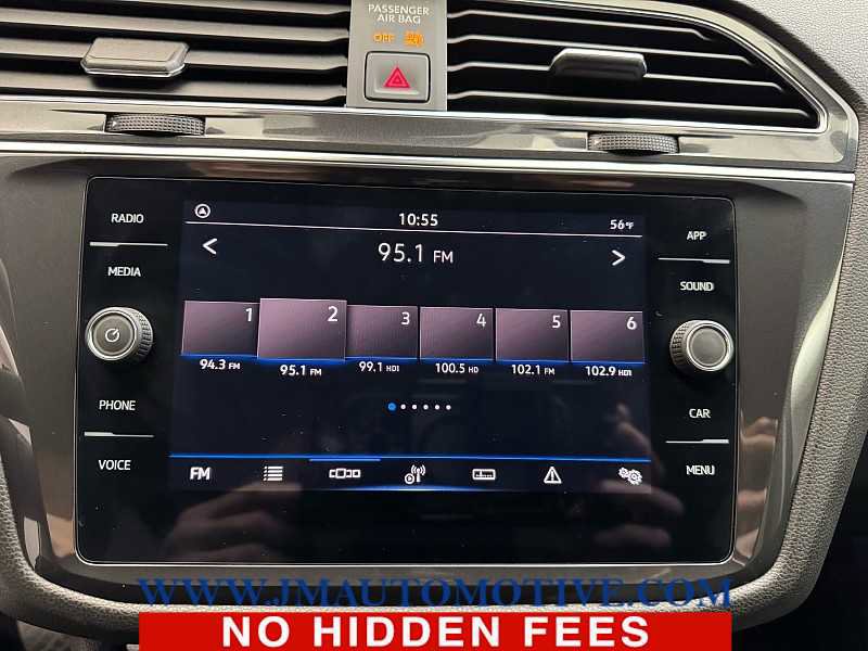 Used 2024 Volkswagen Tiguan SE image 24