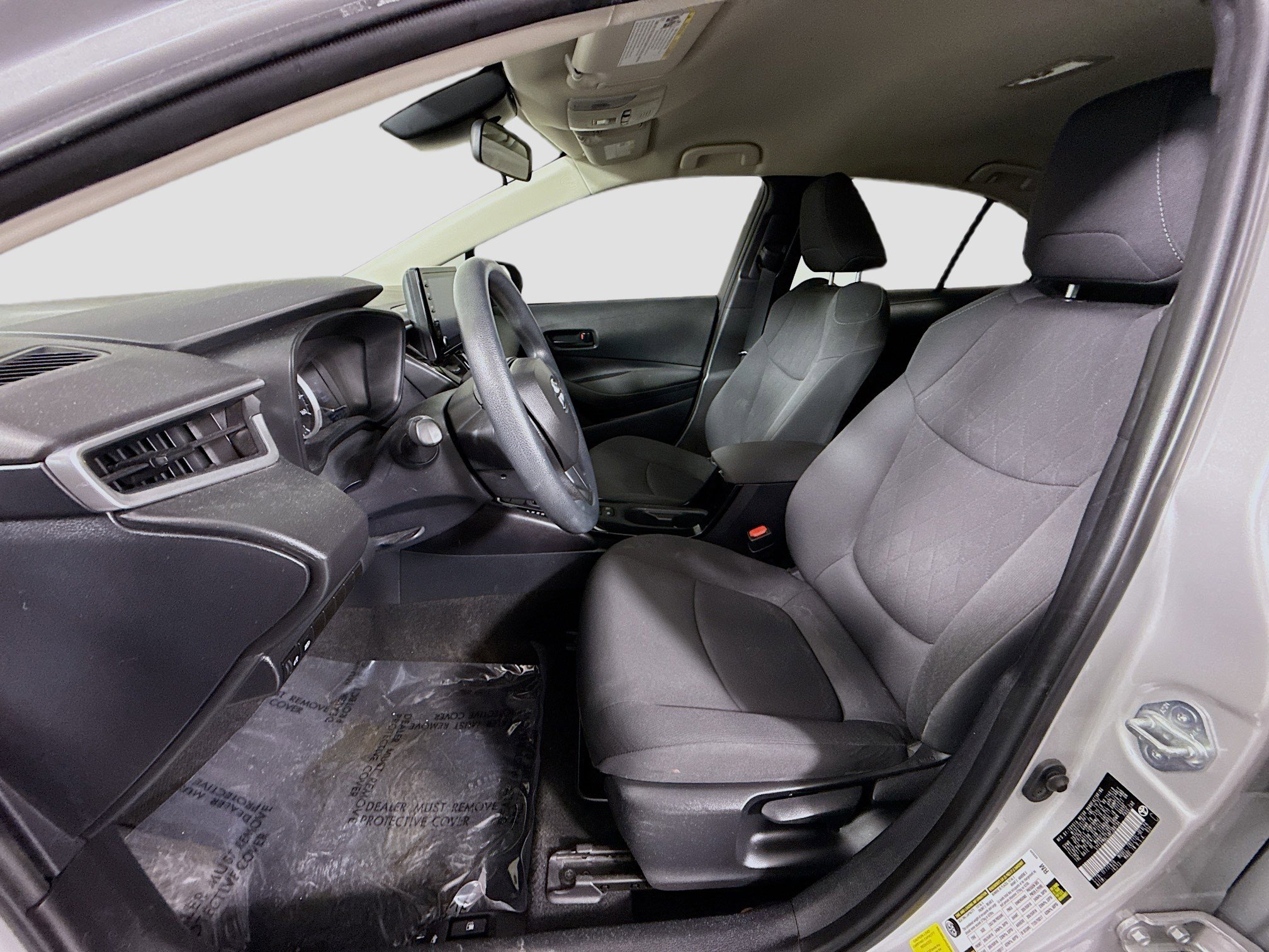 Used 2022 Toyota Corolla LE image 21