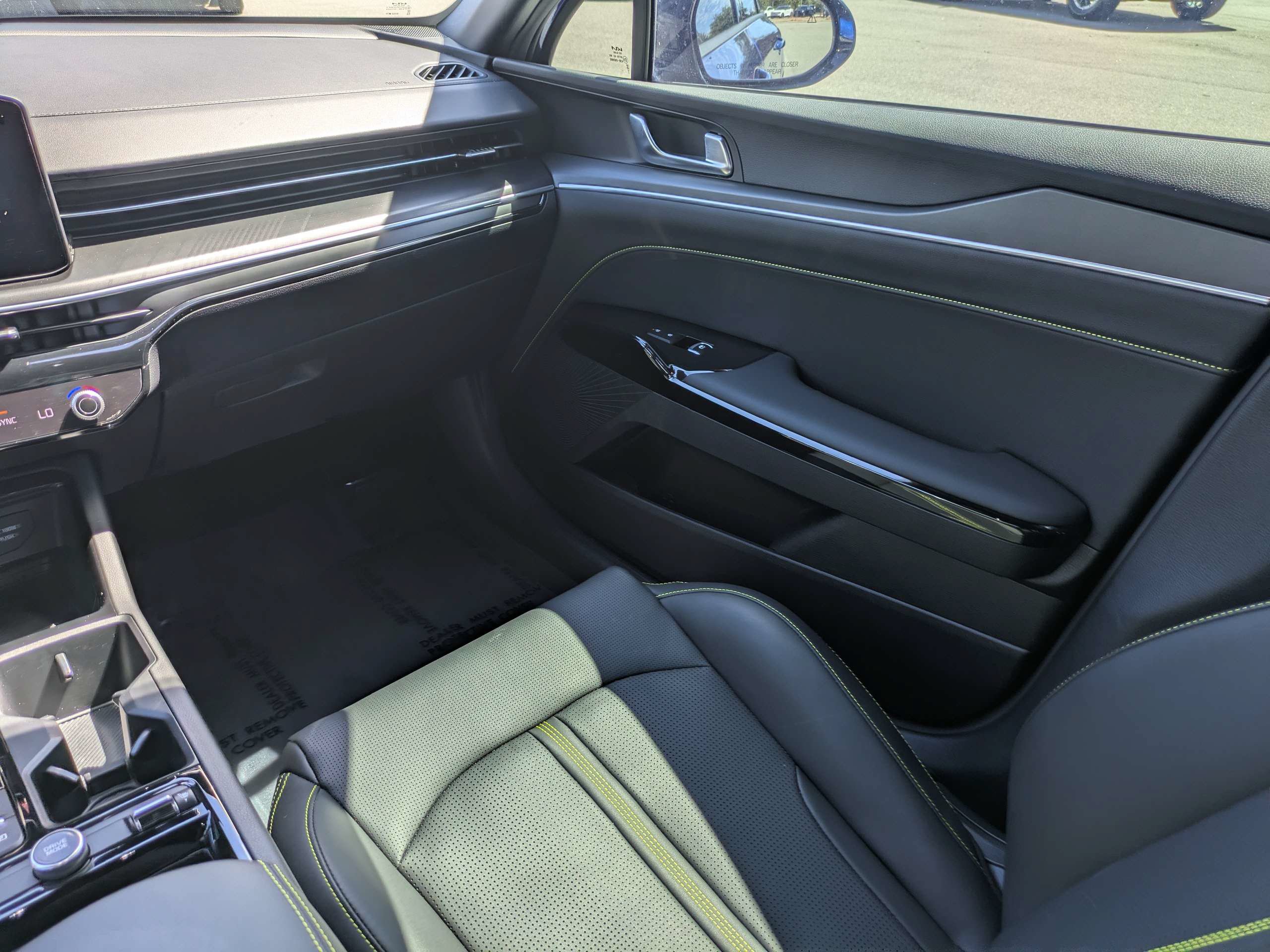 Used 2025 Kia K5 GT FWD image 17