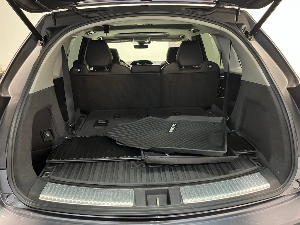 Used 2020 Acura MDX SH-AWD image 19