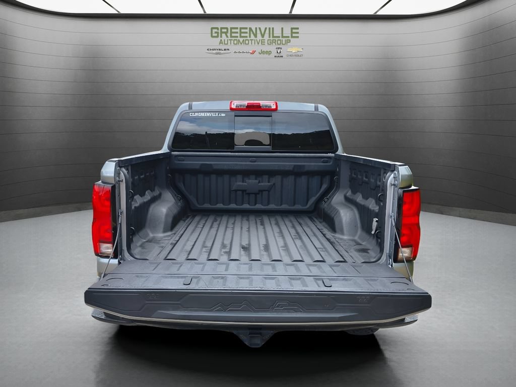Used 2023 Chevrolet Colorado Z71 w/ Z71 Convenience Package 2 AWD/4WD image 32