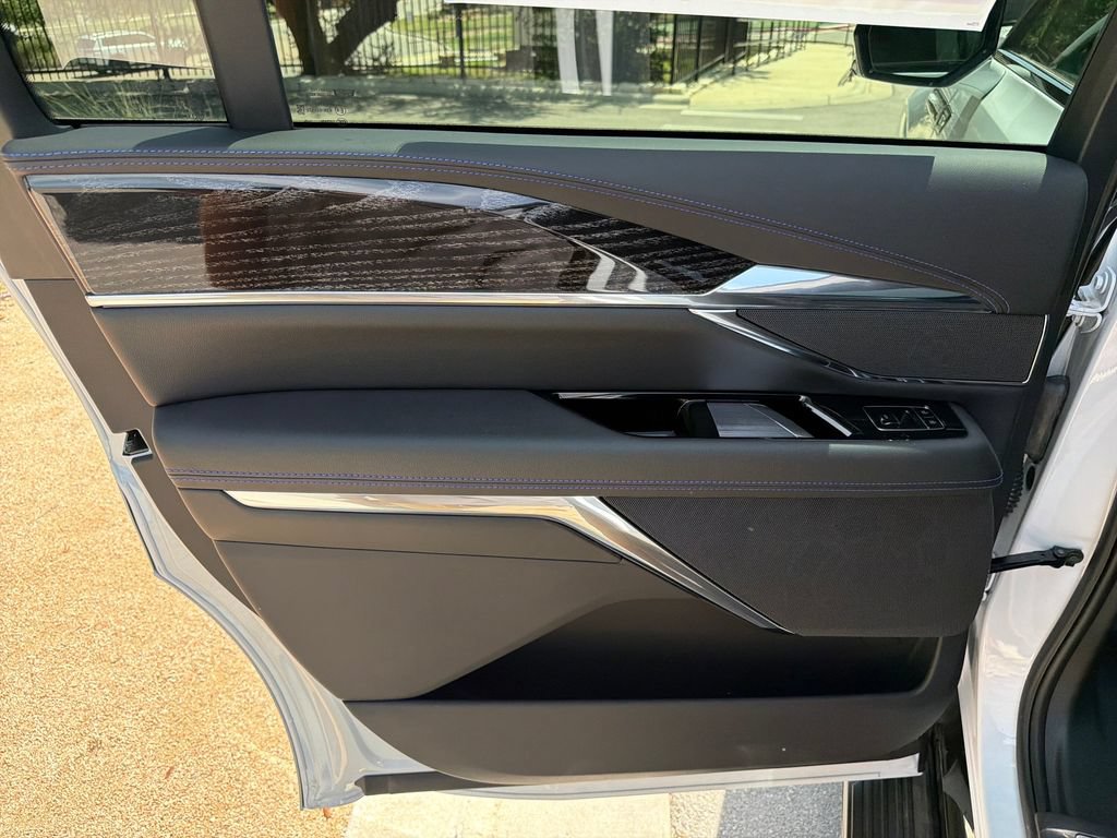 New 2026 Cadillac Escalade IQL Sport 1 AWD/4WD image 35