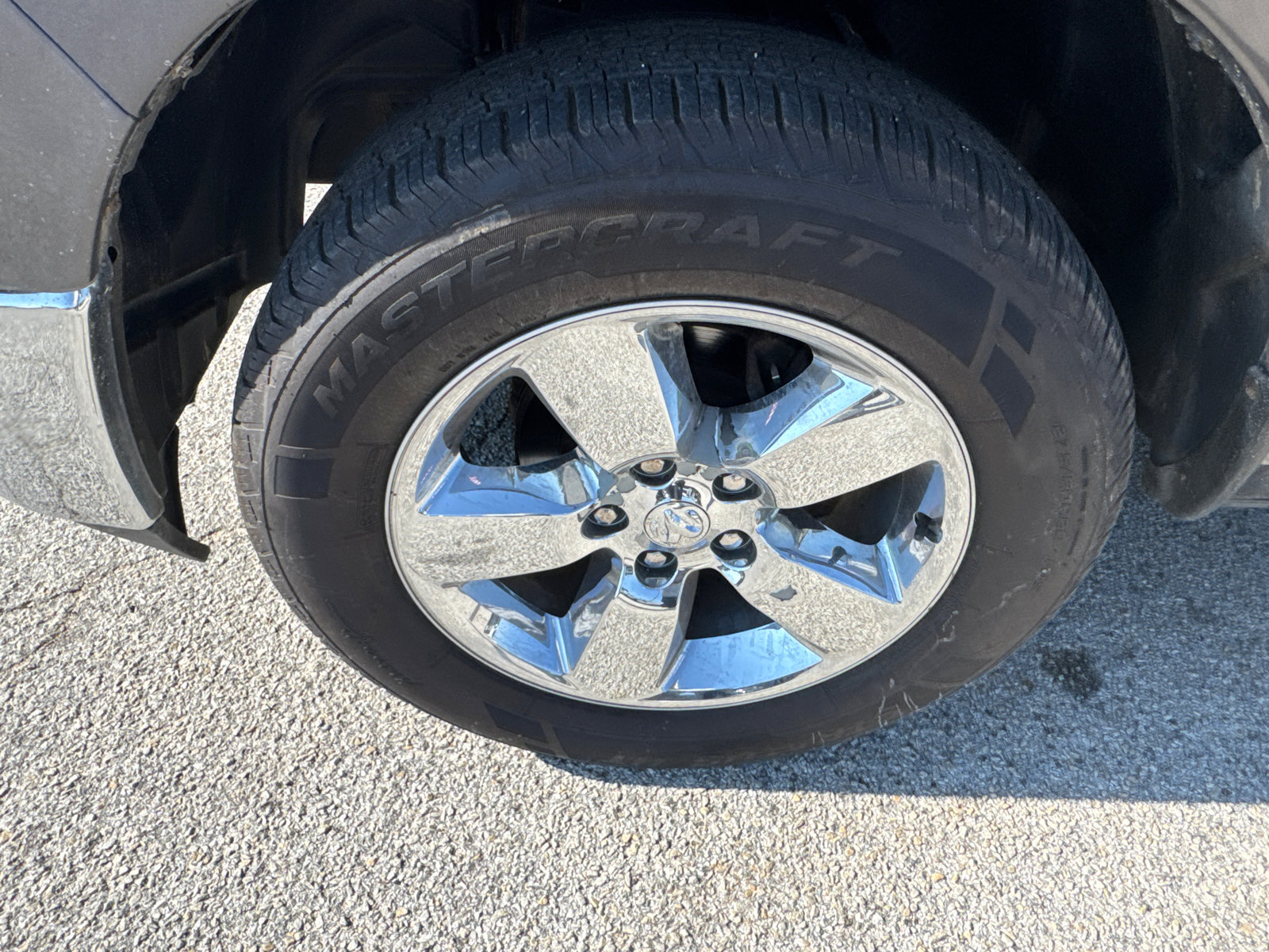 Used 2019 RAM 1500 Big Horn w/ Rambox Value Package image 11