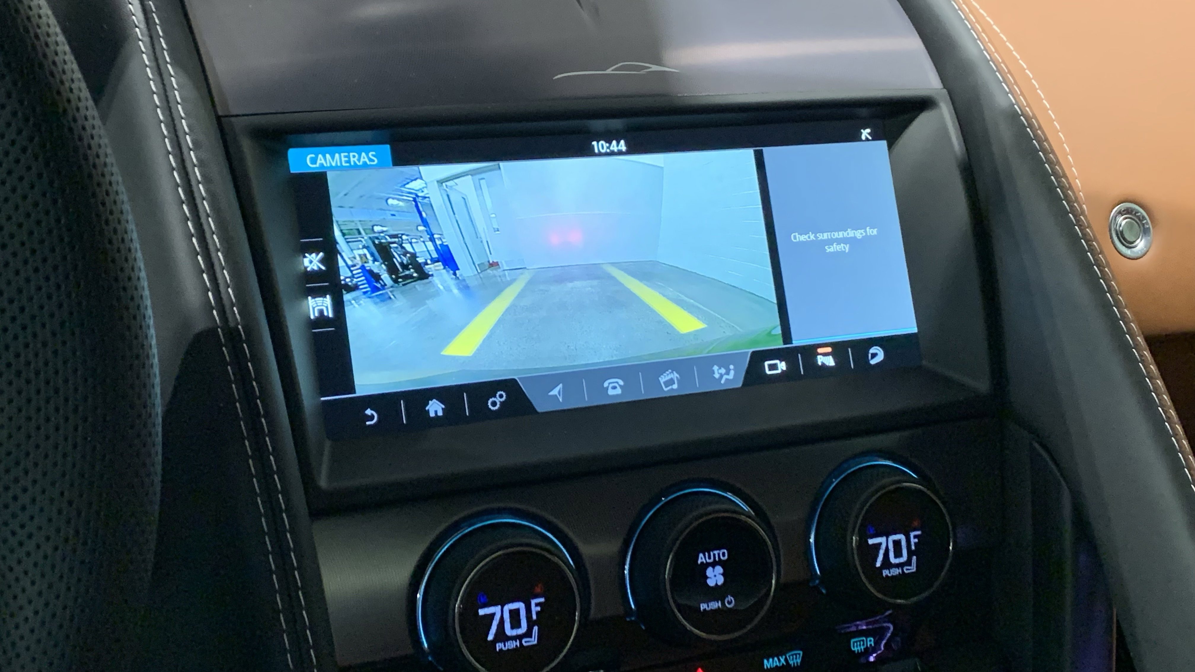 New 2024 Jaguar F-TYPE R image 17