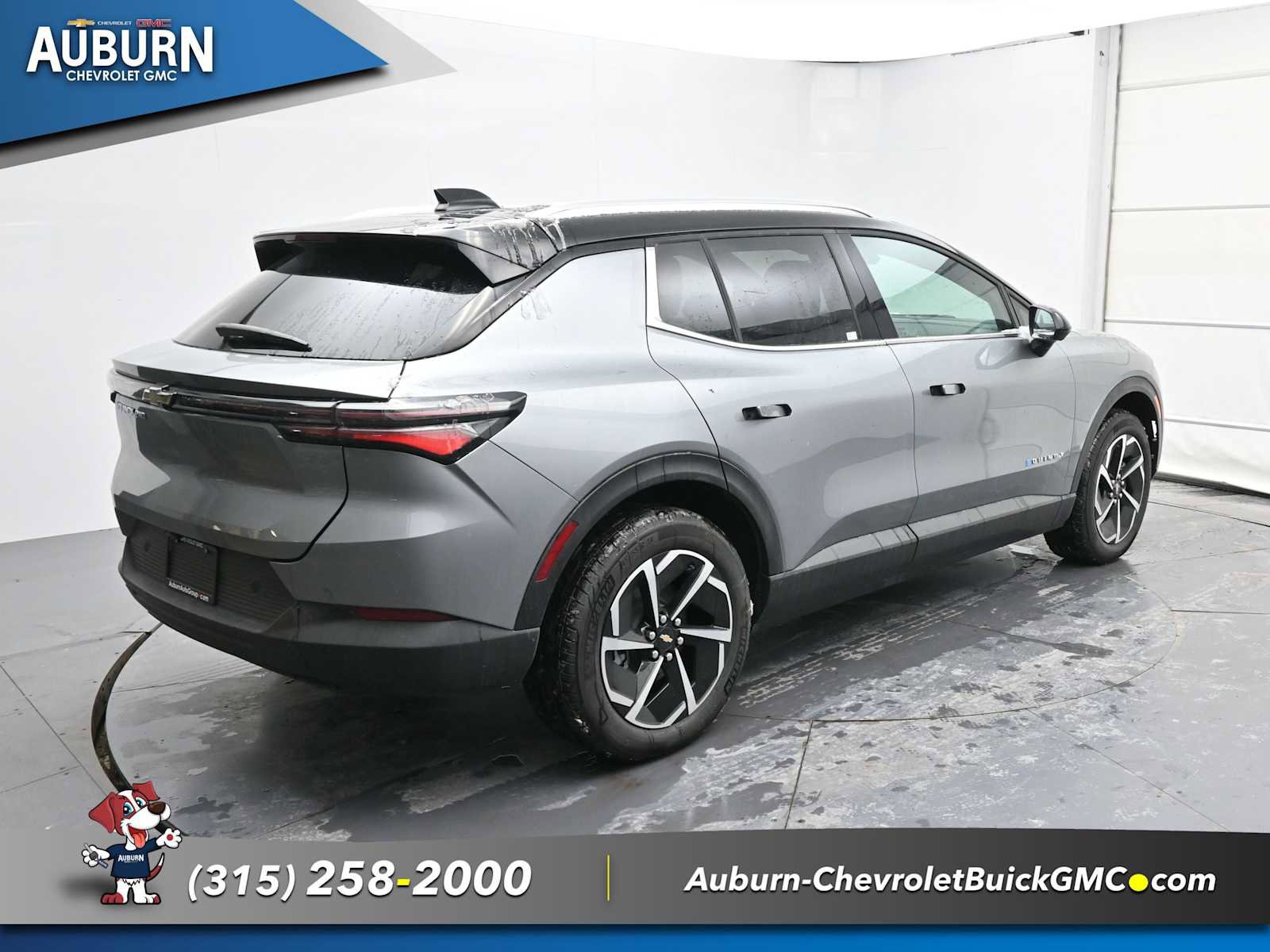 New 2026 Chevrolet Equinox EV LT image 13