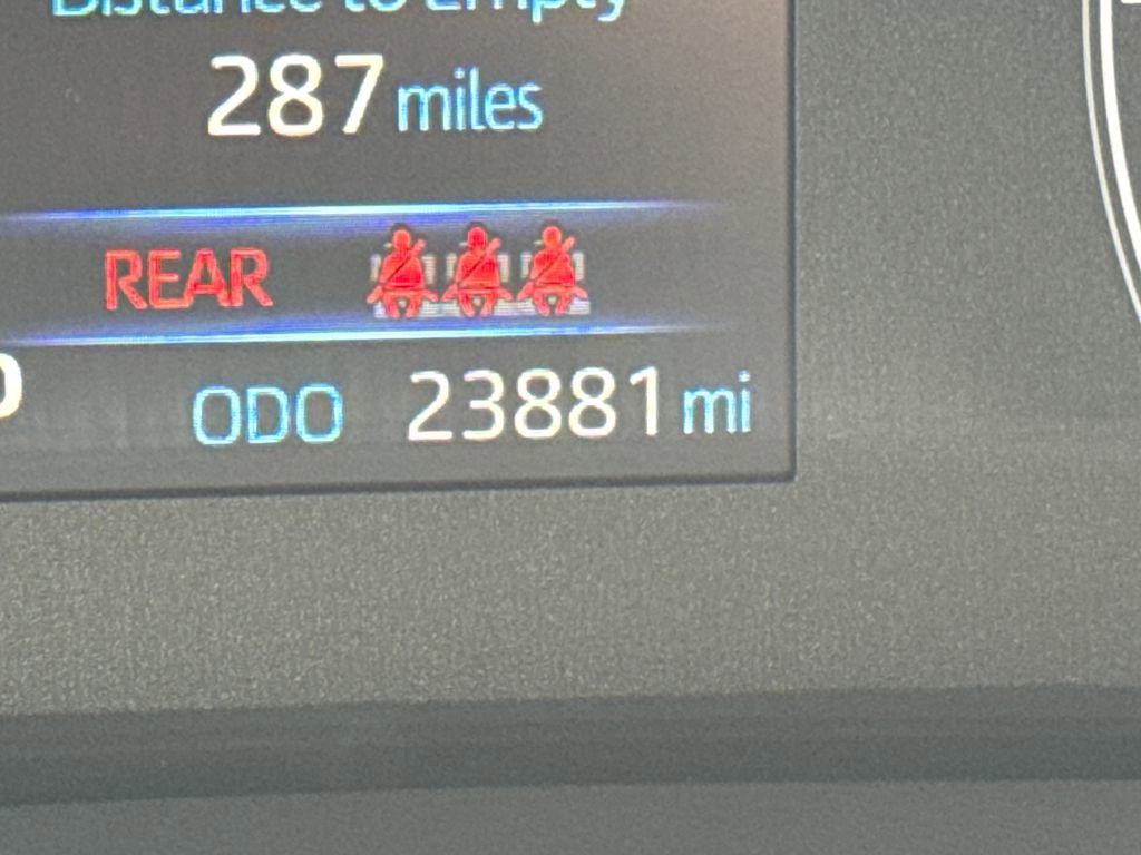 Used 2023 Toyota Corolla SE image 15