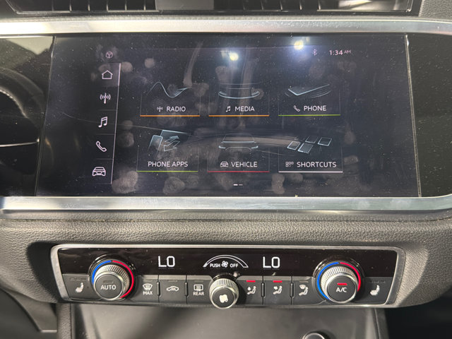 Used 2020 Audi Q3 2.0T Premium AWD/4WD image 30