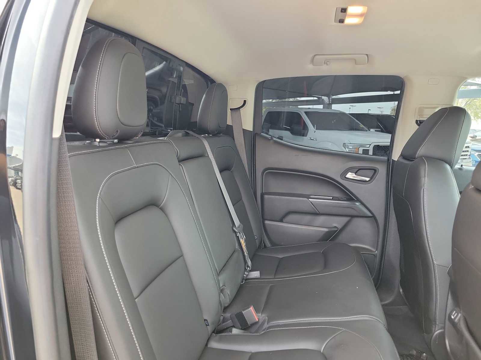 Used 2021 Chevrolet Colorado ZR2 w/ ZR2 Midnight Special Edition image 13