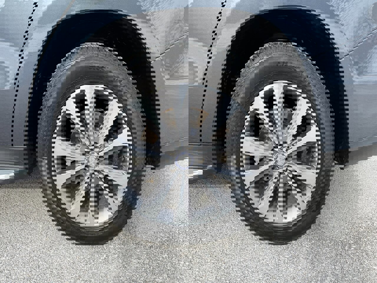 Used 2016 Mercedes-Benz GL 450 4MATIC image 26