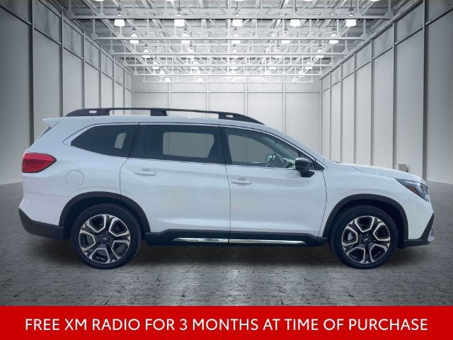 Used 2024 Subaru Ascent Limited w/ Technology Package AWD/4WD image 5