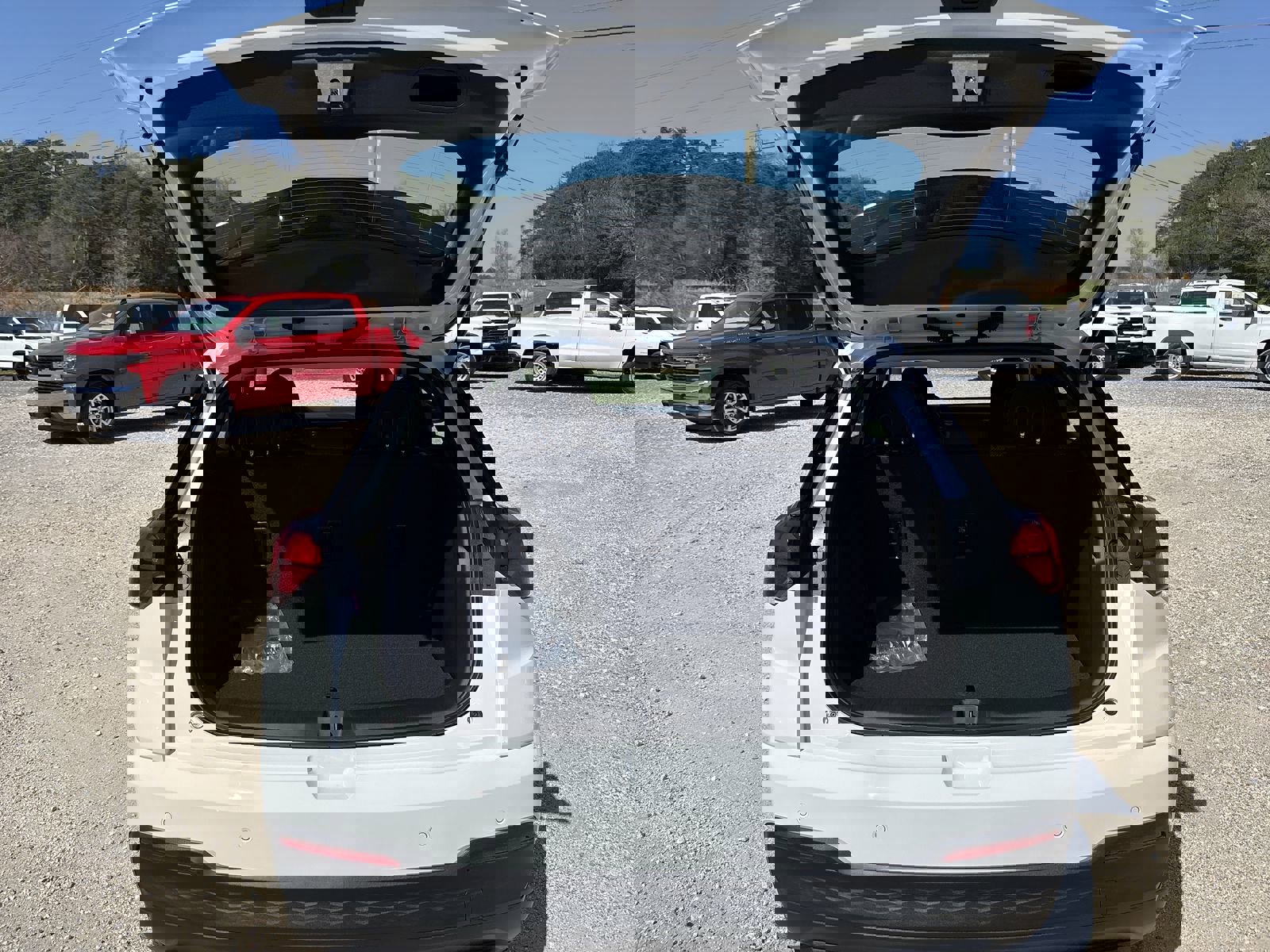 New 2027 Chevrolet Bolt LT w/ Comfort Package image 22