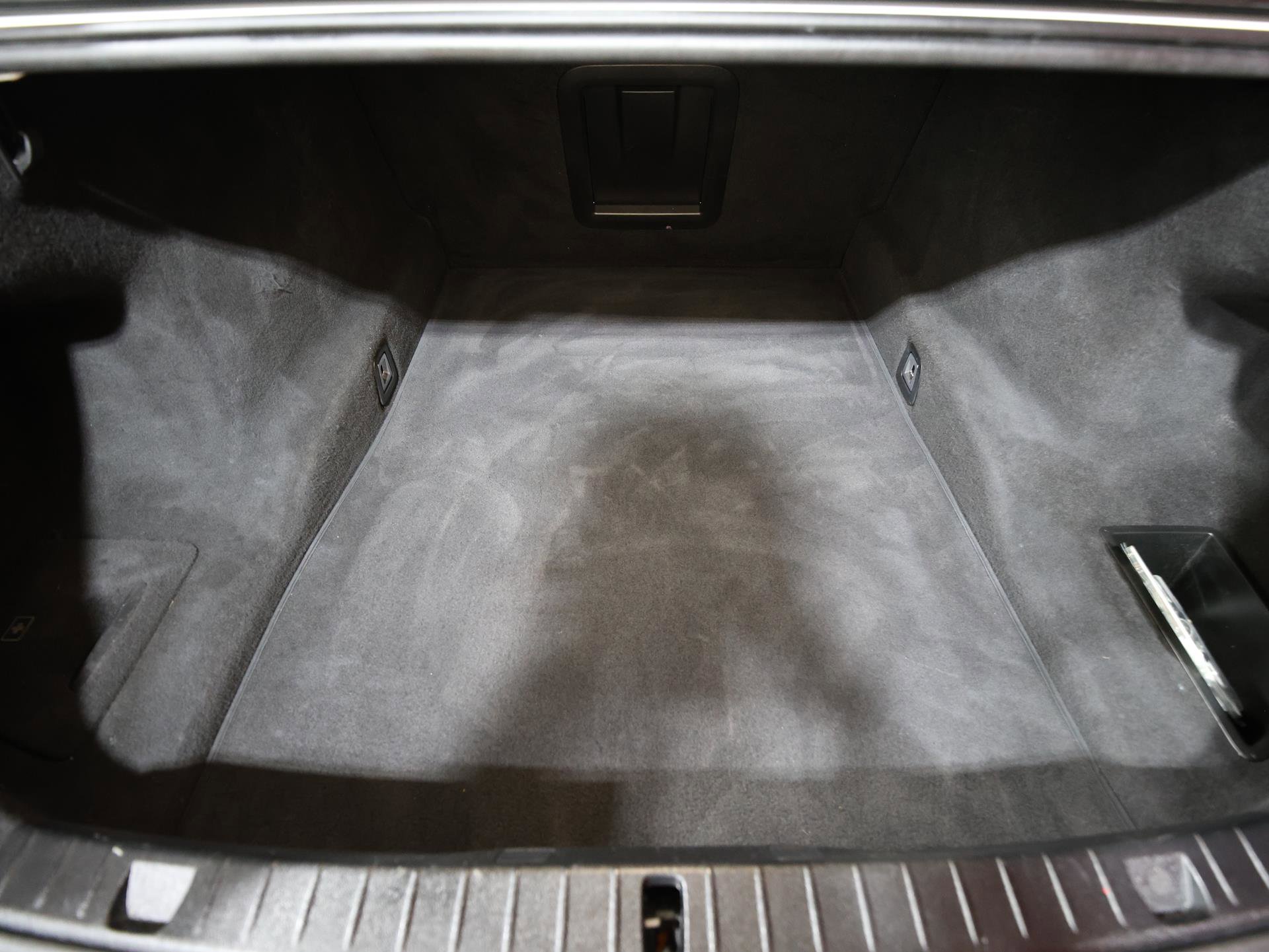 Used 2019 BMW 750i w/ Executive Package RWD image 40