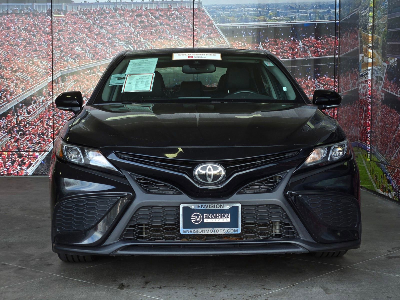 Certified 2024 Toyota Camry SE w/ Cold Weather Package image 3