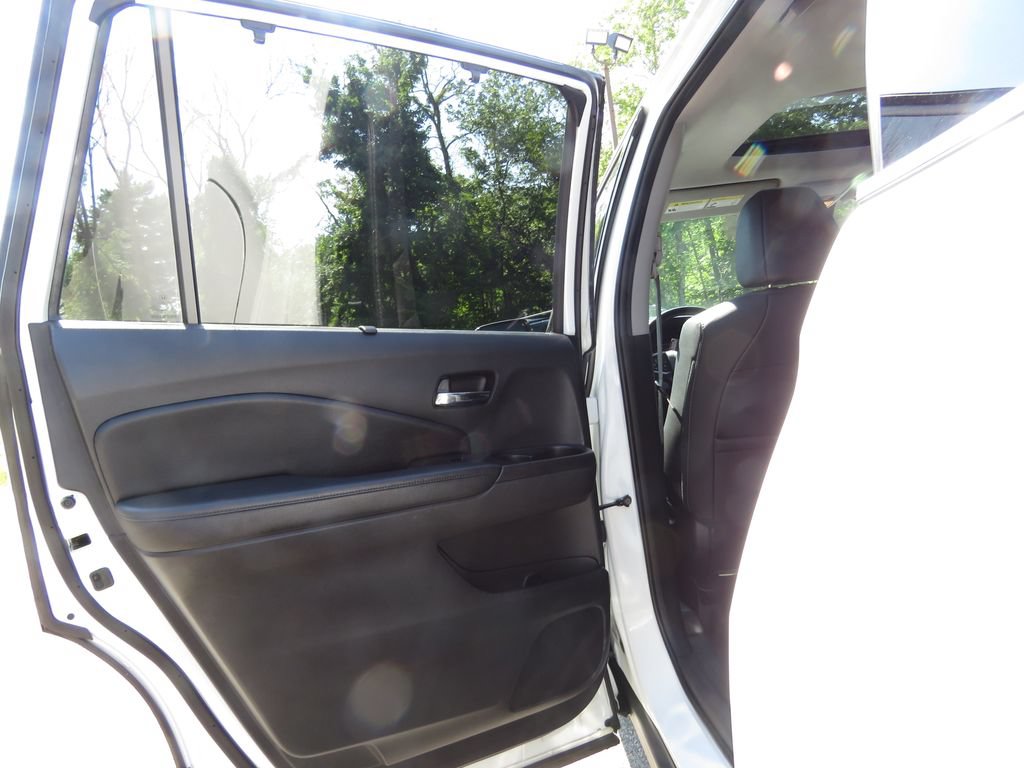 Used 2020 Honda Pilot Touring image 20