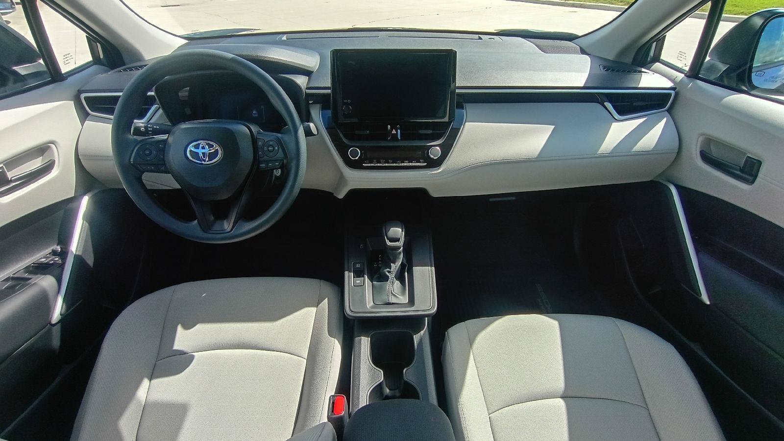 Used 2026 Toyota Corolla Cross L FWD image 15