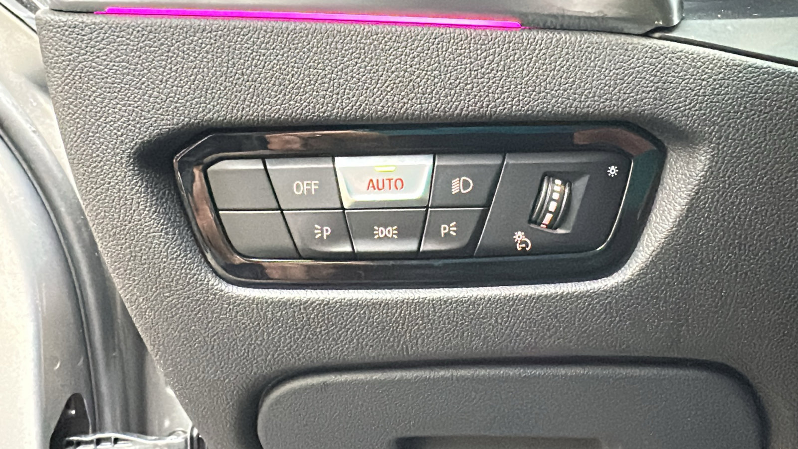 Used 2021 BMW M3 w/ Executive Package image 16