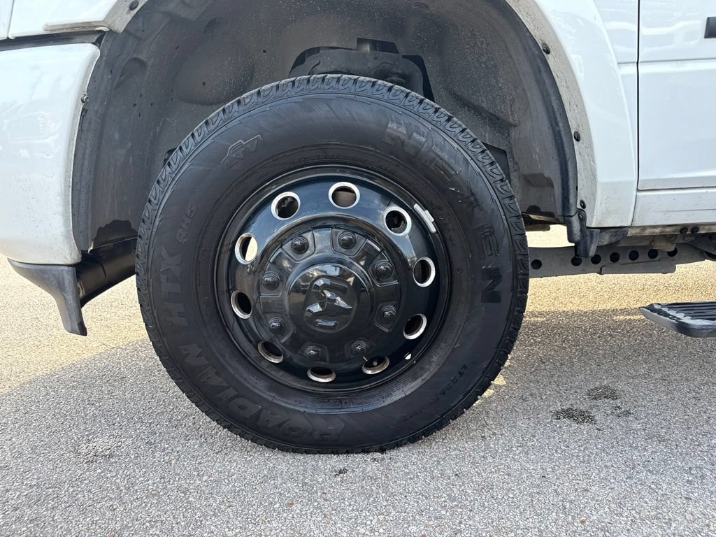 Used 2025 RAM 3500 Limited AWD/4WD image 13
