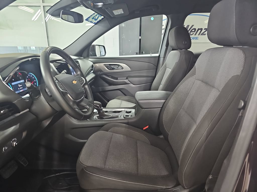 Certified 2023 Chevrolet Traverse LT FWD image 21