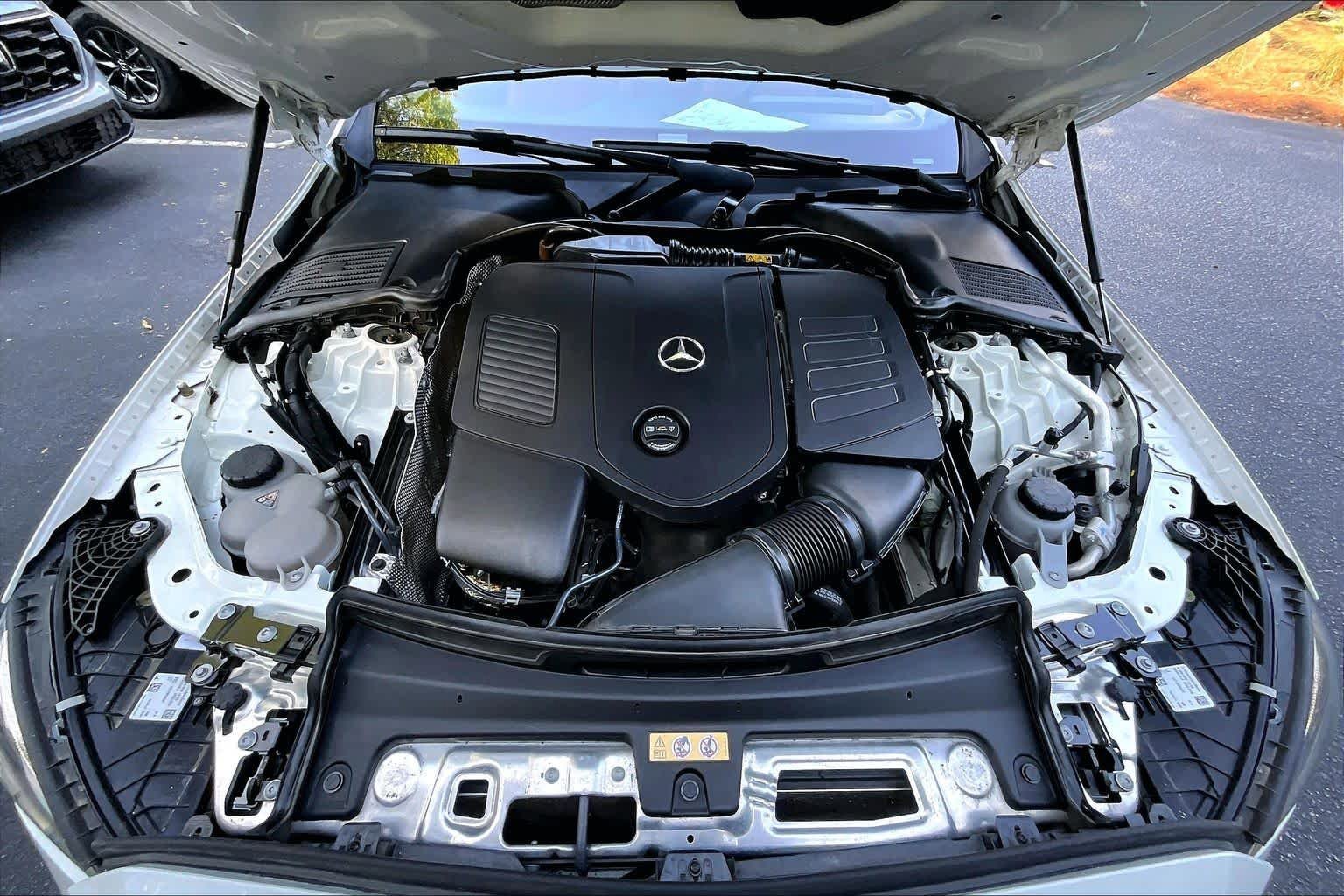 Used 2022 Mercedes-Benz C 300 Sedan image 32