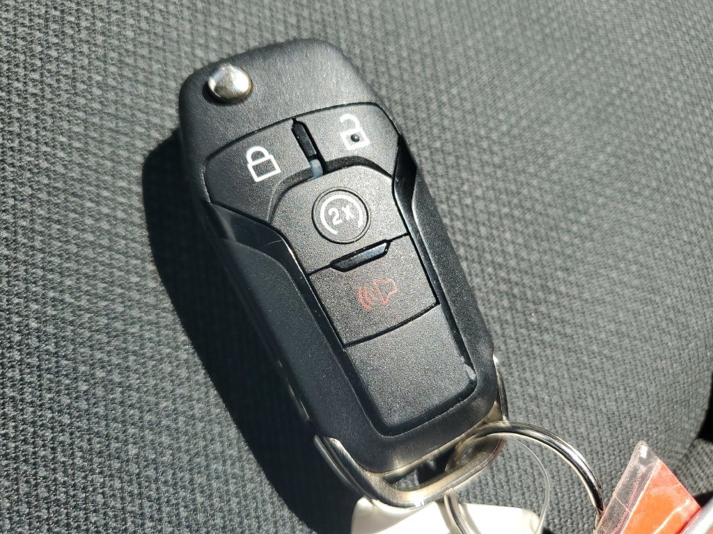 Used 2019 Jeep Wrangler Unlimited Sahara AWD/4WD image 29