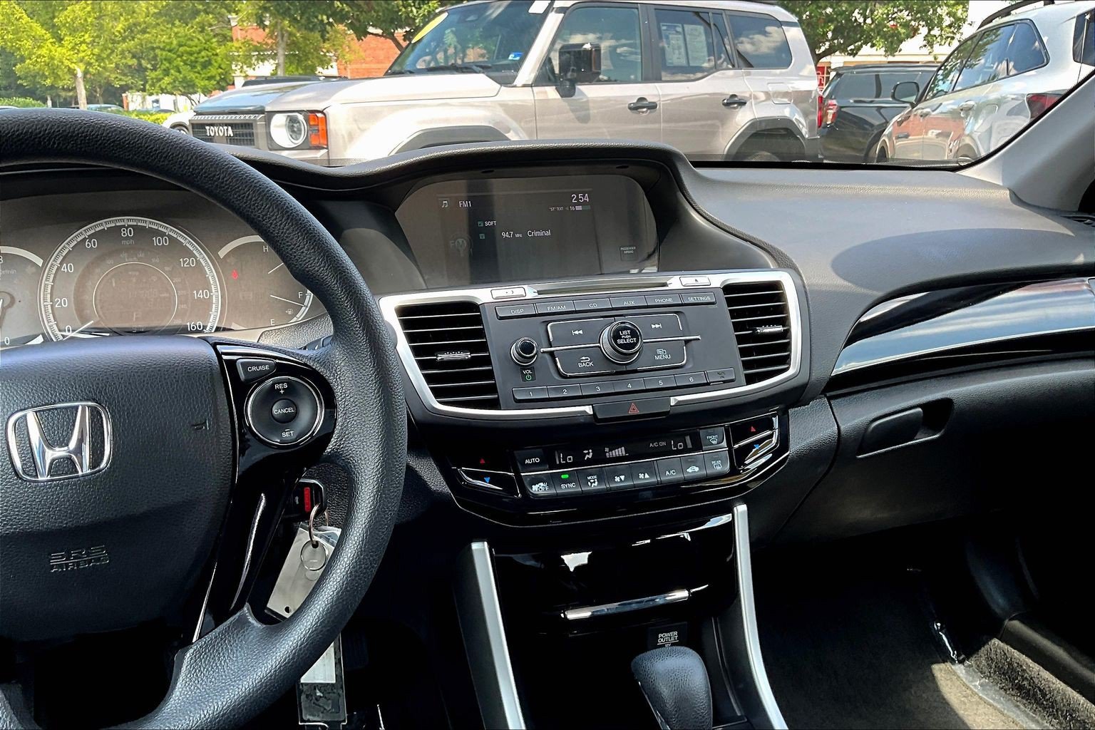 Used 2017 Honda Accord LX image 6
