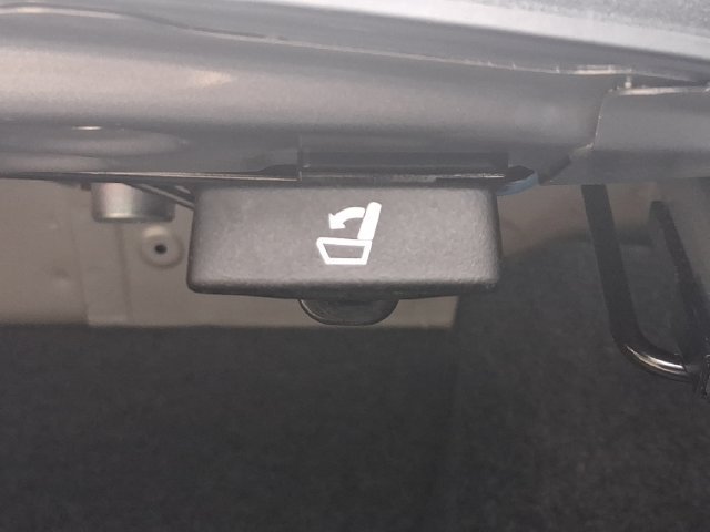 Used 2019 Honda Accord LX image 8