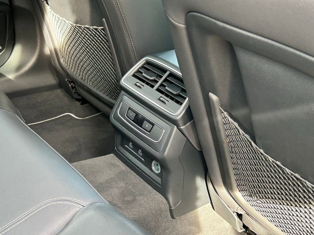Used 2022 Audi A6 Premium Plus w/ Premium Plus Package image 40