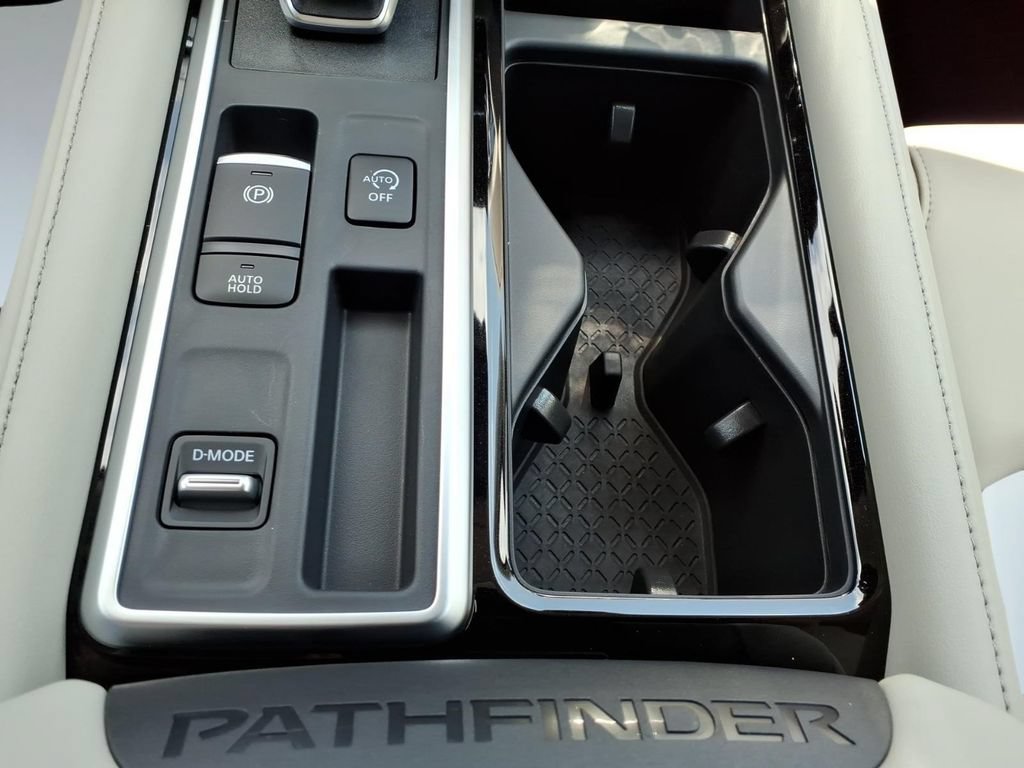 New 2026 Nissan Pathfinder SL w/ SL Premium Package FWD image 22