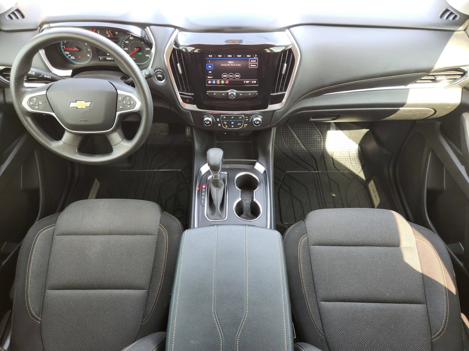 Used 2021 Chevrolet Traverse LS w/ LPO, Floor Liner Package FWD image 27