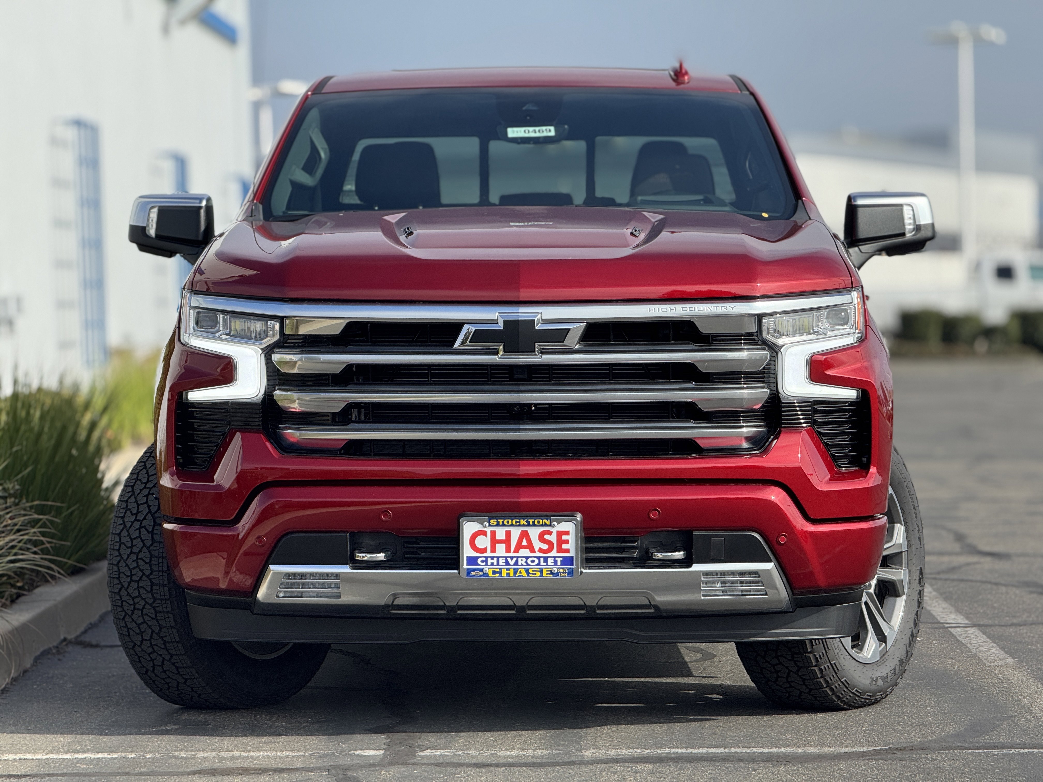 New 2026 Chevrolet Silverado 1500 High Country w/ Technology Package AWD/4WD image 2
