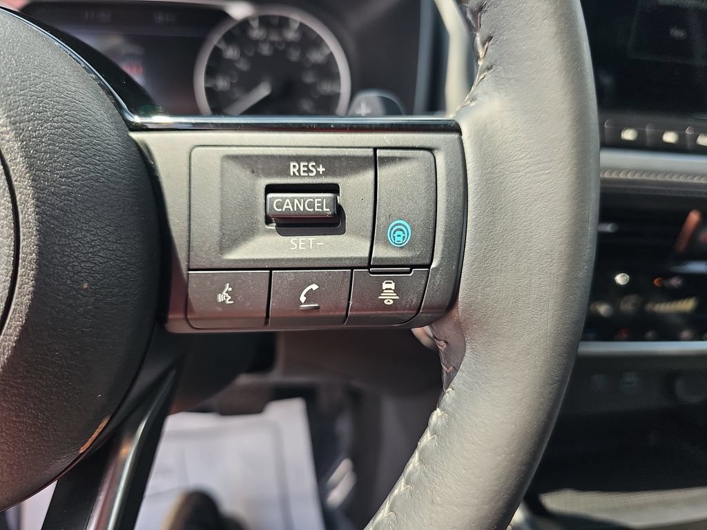Used 2023 Nissan Rogue SL w/ SL Premium Package AWD/4WD image 18