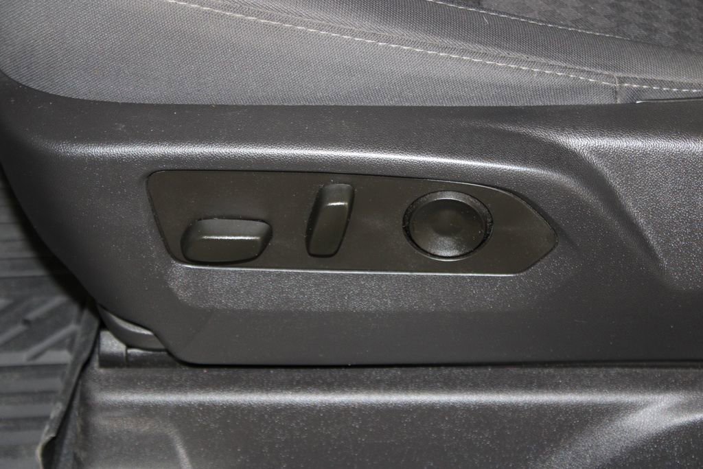 Used 2023 Chevrolet Silverado 1500 RST image 21