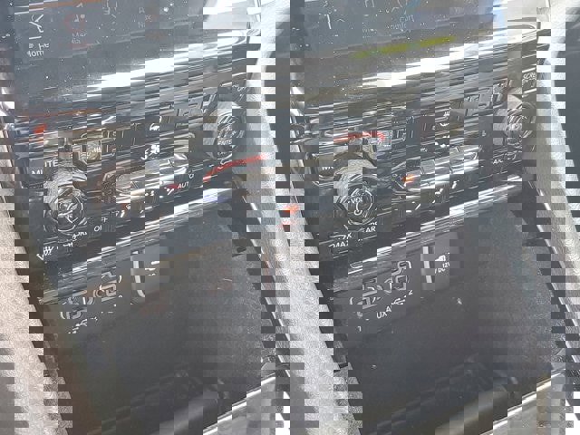 Used 2021 Jeep Grand Cherokee L Limited image 29