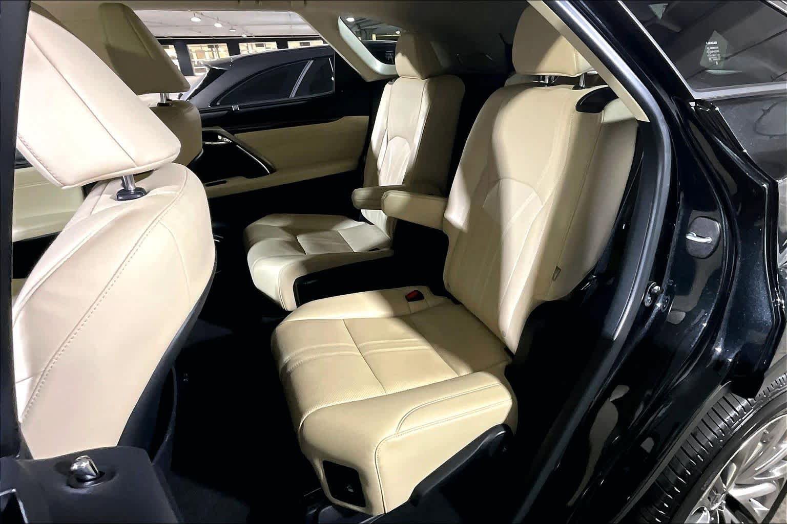 Used 2022 Lexus RX 450hL Luxury w/ Cold Area Package (CT) image 37
